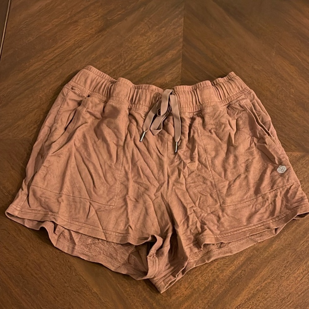 Scorpio sol brown comfy shorts